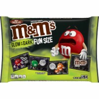 M&M'S Glow In The Dark Milk Chocolate Fun Size Halloween Candy Perspective: Main