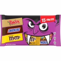 M&M'S Snickers & Twix Milk Chocolate Halloween Candy Bulk Bag Perspective: Main