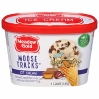 Meadow Gold® Moose Tracks Ice Cream Tub Perspective: Main