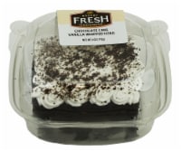 Bakery Fresh Goodness Chocolate Cake with Vanilla Whipped Icing Slice