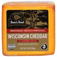 Boar's Head Smoked Beechwood Wisconsin Cheddar Cheese Perspective: Main