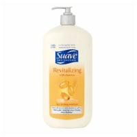 Suave Skin Solutions Revitalizing with Vitamin E Body Lotion Perspective: Main