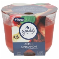 Glade® Welcoming Apple Cinnamon 3 Wick Candle Perspective: Main