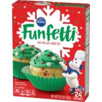 Pillsbury Holiday Funfetti Cake Mix Perspective: Main