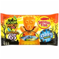 Sour Patch Kids Oreo Minis & Swedish Fish® Treat Size Variety Pack Perspective: Main