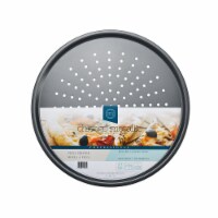 Chicago Metallic™ Professional Pizza Crisper Perspective: Main