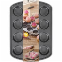 Wilton Perfect Results 12-Cup Cupcake Pan with Tall Lid Perspective: Main