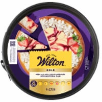 Wilton™ Gold Non-Stick Springform Pan Perspective: Main