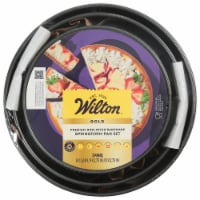 Wilton™ Gold Non-Stick Springform Set Perspective: Main