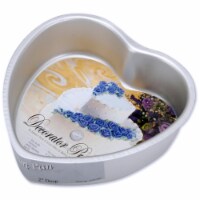 Decorator Preferred Cake Pan-Heart 6 X2