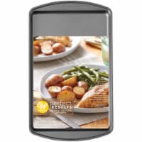 Wilton® Perfect Results Large Non-stick Baking Sheet