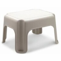 Rubbermaid® 1 Step Lightweight Slip Resistant Roughneck Tough Step Stool