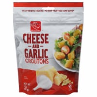 Harris Teeter Cheese and Garlic Croûtons Perspective: Main