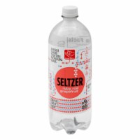 Harris Teeter™ Ruby Red Grapefruit Flavored Seltzer Water Perspective: Main