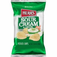 Herr's® Sour Cream & Onion Potato Chips Perspective: Main