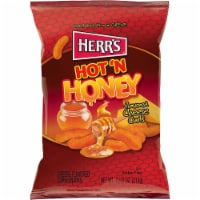 Herr's® Hot 'N Honey Flavored Cheese Curls Perspective: Main