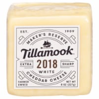 Tillamook® Maker's Reserve Extra Sharp White Cheddar Block Cheese Perspective: Main