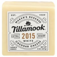 Tillamook® White Extra Sharp Cheddar Cheese Perspective: Main