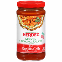 Herdez Red Guajillo Chile Cooking Sauce Perspective: Main