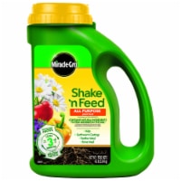 Miracle-Gro® Shake 'n Feed® All Purpose Continuous Release Plant Food Perspective: Main