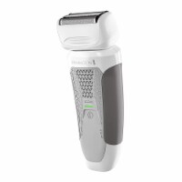 Remington PF7580A Wetech 100 Percent Waterproof Cordless Foil Shaver