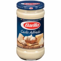 Barilla Pasta Sauce Creamy Garlic Alfredo Perspective: Main