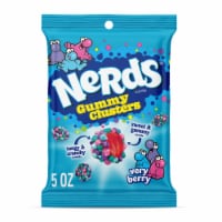 NERDS Gummy Clusters Very Berry Crunchy And Gummy Candy Bag Perspective: Main