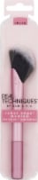 Real Techniques Rebel Edge Medium Blush + Highlighter Brush Perspective: Main