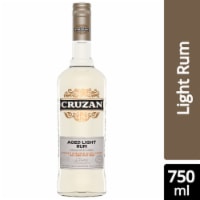 Cruzan® Aged Light White Rum Perspective: Main