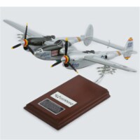 Executive Series Display Models SEAF028W P-38j Lightning 1-32 PUTT MARU