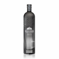 Belvedere Single Estate Rye Smogory Forest Vodka Perspective: Main