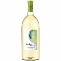Monkey Bay Sauvignon Blanc New Zealand White Wine Perspective: Main
