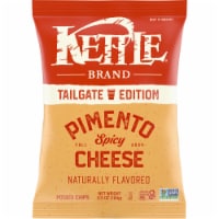 Kettle Brand Spicy Pimento Cheese Flavored Potato Chips Perspective: Main