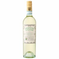Doppio Passo Grillo Italian White Wine Perspective: Main