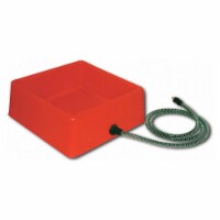 Farm Innovators D-19 1.25 Gallon 60W Electric Heated Chicken Pet Water Bowl, Red