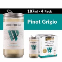 Woodbridge Pinot Grigio White Wine Cans Perspective: Main