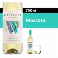 Woodbridge Moscato White Wine Perspective: Main