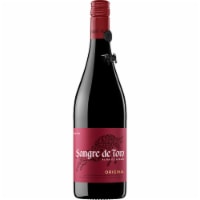 Sangre De Toro Original Red Blend Spain Perspective: Main