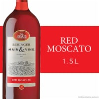 Beringer Main & Vine Red Moscato White Wine