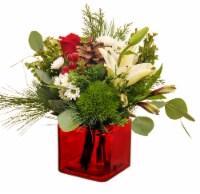 World Class Flowers Holiday Floral Arrangement Perspective: Main
