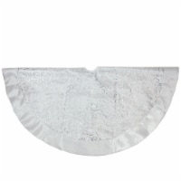 Northlight 48 Silver Metallic Filigree Christmas Tree Skirt with Sateen Bows