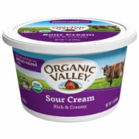 Organic Valley Rich & Creamy Sour Cream Perspective: Main
