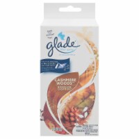 Glade® Cashmere Woods™ Filter Spray Perspective: Main