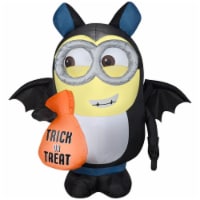 Gemmy 9070597 LED Prelit Minions Dave in Bat Costume Inflatable