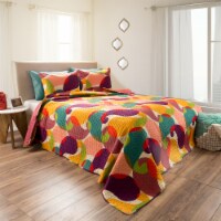 Abstract Paisley Bubbles Bright Quilted Blanket King Size