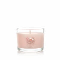 Yankee Candle® Mini Jar Candle Pink Sands™ Perspective: Main