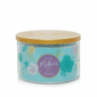 Yankee Candle Happy Mother's Day Catching Rays™ 3-Wick Jar Candle Perspective: Main