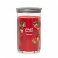 Yankee Candle® Macintosh Medium Jar Candle