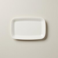Lenox Corporation 892477 Profile Platter, White