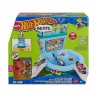 Mattel HOT WHEELS SKATE FLUSH GO SKATE BOWL Perspective: Main